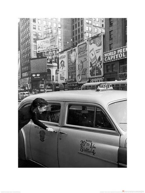 Kunstdruk Time Life Audrey Hepburn Taxi 60x80cm, Huis en Inrichting, Woonaccessoires | Schilderijen, Tekeningen en Foto's, Nieuw