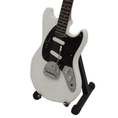 Miniatuur Fender Mustang gitaar met gratis standaard, Verzamelen, Muziek, Artiesten en Beroemdheden, Pop, Beeldje of Miniatuur