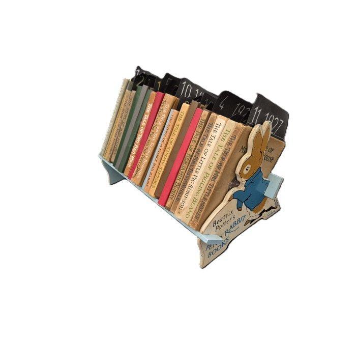 Beatrix Potter - Peter rabbit shelf with 21 Tales -, Antiek en Kunst, Antiek | Boeken en Bijbels
