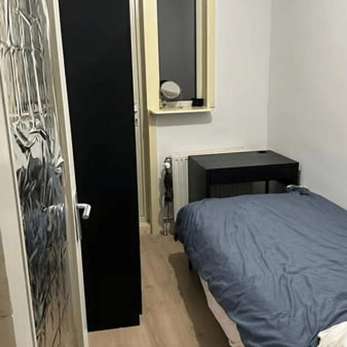 Ruim appartement met 5 slaapkamers en mooi uitzich..., Huizen en Kamers, Huizen te huur, Direct bij eigenaar, Appartement