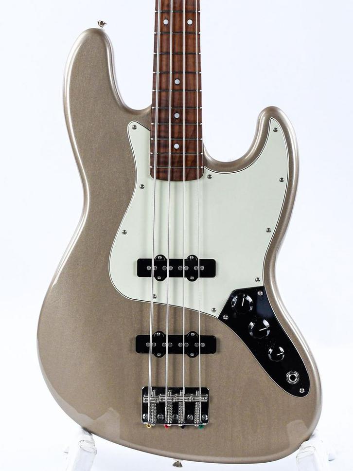 Robin Baard Imperial 4 String Shoreline Gold (Basgitaren), Muziek en Instrumenten, Snaarinstrumenten | Gitaren | Bas, Elektrisch