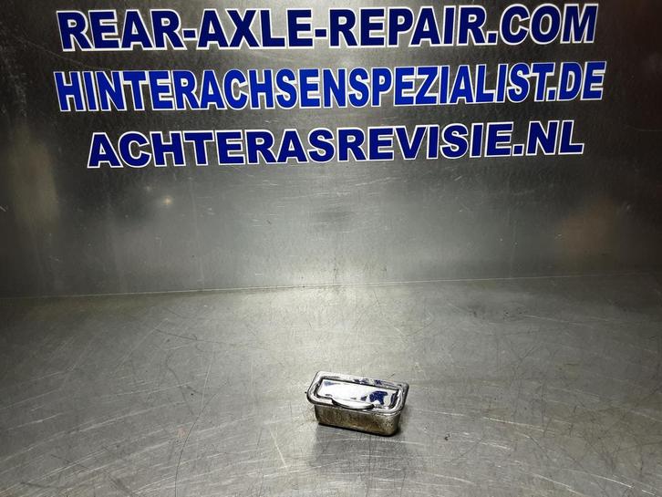 Asbak chroom van een Opel Ascona A,  Opel Manta A., Auto-onderdelen, Interieur en Bekleding, Gebruikt, Opel, Verzenden