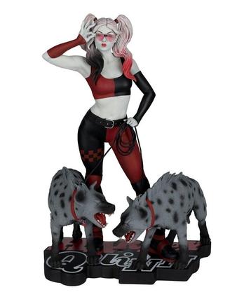 DC Direct Harley Quinn: Red, White & Black Statue 1/10 Ha... beschikbaar voor biedingen