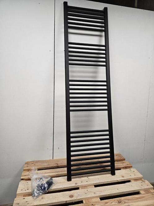 Radiator 50 x 180 cm mat zwart links / rechts aansluiting 90, Doe-het-zelf en Verbouw, Verwarming en Radiatoren, Nieuw, Ophalen of Verzenden