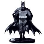 Batman Black and White #18: George Pérez, Ophalen of Verzenden, Nieuw