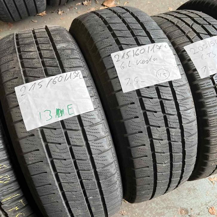 2 x Goodyear Cargo Vector 215-60-17 C 4 Seizoenbanden 7,5mm, Auto-onderdelen, Banden en Velgen, 17 inch, All Season, 215 mm, Bestelwagen