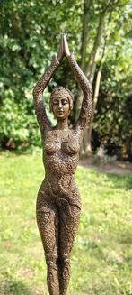 sculptuur, scarab dancer - 0 cm - brons marmer, Antiek en Kunst