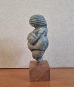 Beeld, Venus van Willendorf - 14 cm - parastone, hout, Antiek en Kunst