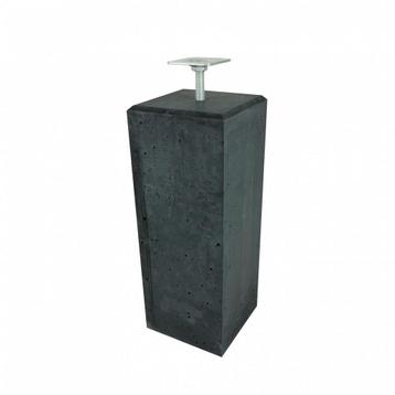 Betonpoer 22x22 cm Met Facet | Incl. Hoogteverstel beschikbaar voor biedingen