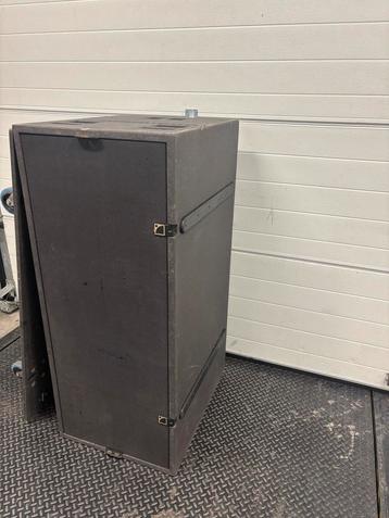 L-Acoustics SB28 – Krachtige Dubbele 18” Subwoofer beschikbaar voor biedingen