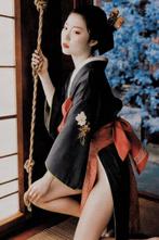 Nik Haku - Flower and Rope #1