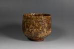 Stiltebeeld – Shizuhata-yaki theekommetje (Chawan)  -, Antiek en Kunst