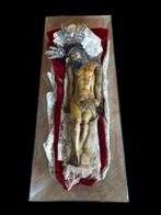 Beeld, Antigua talla “Cristo Yacente”. S.XIX - 53 cm -