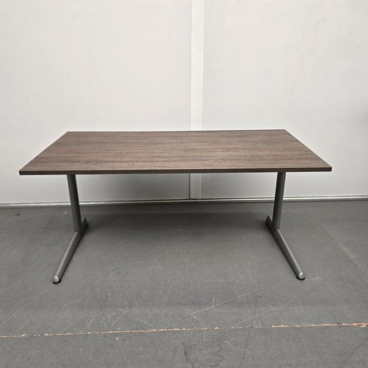 Ahrend 500 instelbaar bureau - 160x80 cm, Huis en Inrichting, Bureaus, Ophalen of Verzenden