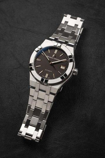 Maurice Lacroix - Grey Aikon - AI6007-SS002-331-1 - Unisex - beschikbaar voor biedingen