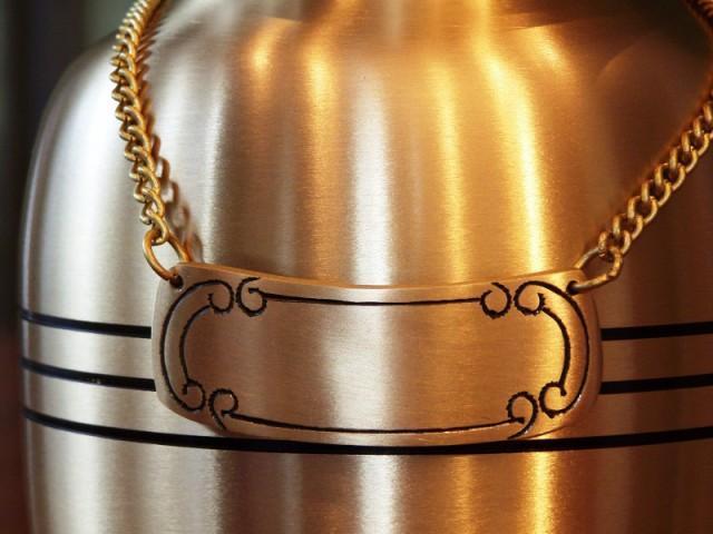 urn | brons | crematie | uitverkoop | aanbieding, Huis en Inrichting, Overige Huis en Inrichting, Nieuw, Ophalen of Verzenden