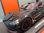 GT Spirit 1:18 - Modelauto - Aston Martin v12 vantage, Hobby en Vrije tijd, Modelauto's | 1:5 tot 1:12, Nieuw