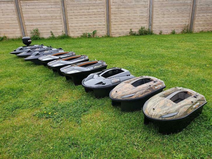 | VOER / RUBBERBOOT | VERHUUR | Navigator, BaitStar & Toslon, Watersport en Boten, Hengelsport | Karpervissen, Overige typen, Zo goed als nieuw