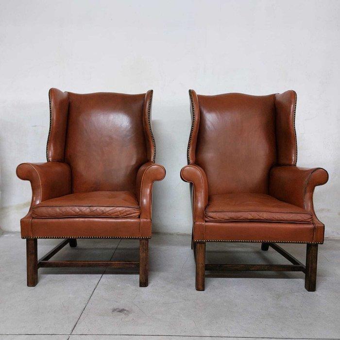 Chesterfield style - Fauteuil (2) - Leder, Hout - Bergere, Antiek en Kunst, Curiosa en Brocante