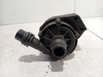 Waterpomp BMW 3 serie  330e 863324002, Auto-onderdelen, Motor en Toebehoren, Ophalen of Verzenden, Gebruikt, BMW