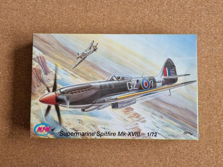 MPM Production C72026 Supermarine Spitfire Mk XVIII 1:72, Hobby en Vrije tijd, Modelbouw | Vliegtuigen en Helikopters, Verzenden
