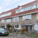 Eengezinswoning met Balkon en 2 Slaapkamers, 50 m² of meer, Leeuwarden