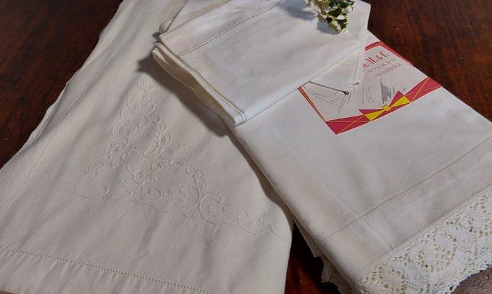 Laken (4) - 250 cm - 230 cm - Oude grafgiften, Antiek en Kunst, Antiek | Kleden en Textiel