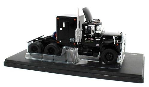 IXO 1:43 - Model vrachtwagen - Mack R-Series 1966, Hobby en Vrije tijd, Modelauto's | 1:5 tot 1:12