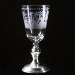 18e eeuwse gelegenheidsglas of bokaal met jachttafereel rond, Ophalen of Verzenden