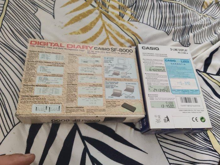 Casio - Rekenmachine (2) - 1980-1990 - SF-8000 Digitale, Spelcomputers en Games, Spelcomputers | Overige Accessoires