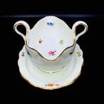Meissen - First Choice - Large Gravy Boat with Stand (26,5