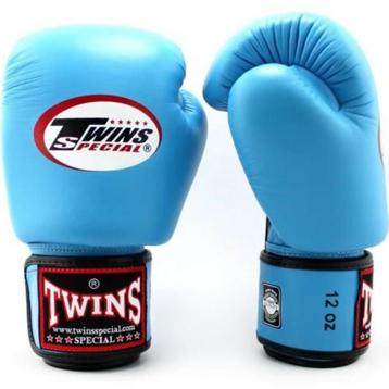 Twins Special Twins Kickboks Handschoenen BGVL 3 Licht Blauw beschikbaar voor biedingen