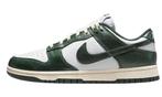 Nike Dunk Low Vintage Green (W) - Maat 42.5, Kleding | Heren, Schoenen, Nike, Nieuw, Ophalen of Verzenden, Sneakers of Gympen