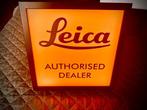 Leica Authorised Photo Dealer , Lightbox , Lighted Frame ,, Antiek en Kunst