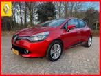 Renault Clio 0.9 TCE Dynamique Luxe 2016 maar 36dkm NIEUW!, Auto's, Renault, Dealer onderhouden, Euro 6, Handgeschakeld, Nieuw