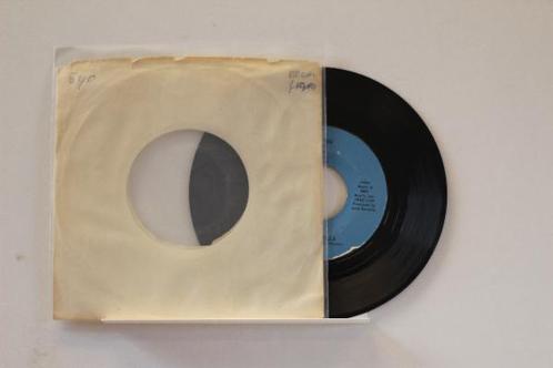 vinyl single 7 inch - Junior Wells - Girl You Lit My Fire, Cd's en Dvd's, Vinyl Singles, Zo goed als nieuw, Verzenden