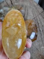 Drie grote dikke XXL Golden Healer edelsteen harten -
