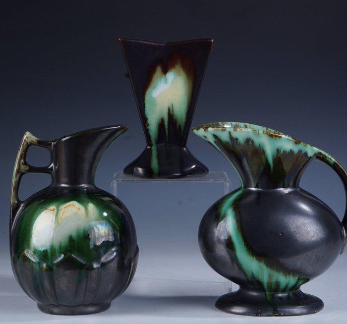 Faienceries de Thulin - Vaas - Art Deco siervazen met, Antiek en Kunst, Kunst | Designobjecten