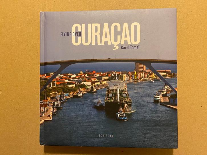 Luchtfotos van Curaçao - Flying over Curaçao - fotoboek, Boeken, Reisverhalen, Midden-Amerika, Zo goed als nieuw, Ophalen of Verzenden