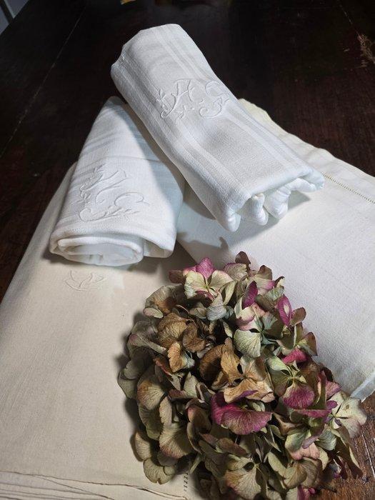 Laken (4) - 265 cm - 230 cm - Oude stoffen, Antiek en Kunst, Antiek | Kleden en Textiel