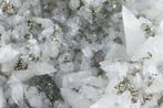 Top Egel CALCITE met PYRITE - fluorescerend in UV-licht -