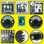 Dead Moon (US Punk / Garage) - Collection of 6 45s (4 w/PS), Nieuw in verpakking