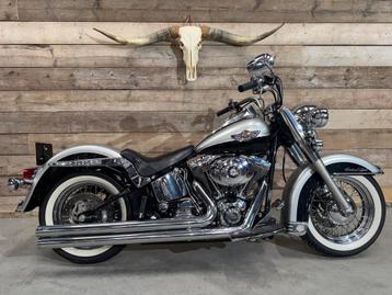 Super nette Harley-Davidson Heritage Softail Classic 100th beschikbaar voor biedingen