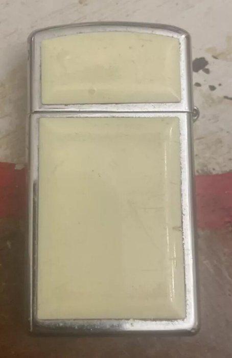 Zippo - Zippo - Zonder Minimumprijs - Aansteker - Metaal, Verzamelen, Rookartikelen, Aanstekers en Luciferdoosjes