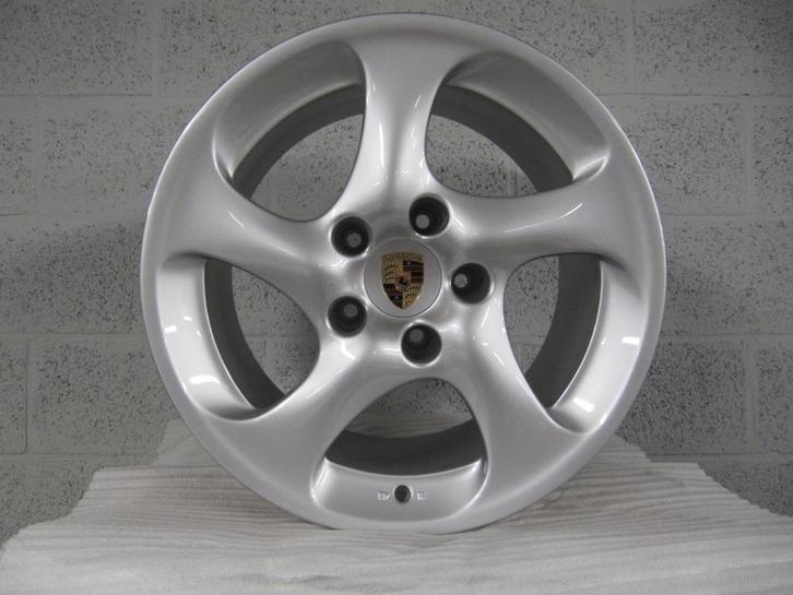 Porsche 996 Turbo/4S  18 holle uitgave velgenset (ORIGINEEL), Auto-onderdelen, Banden en Velgen, 18 inch, Personenwagen, Gereviseerd