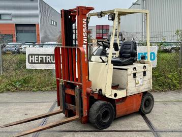 Nissan UM01L15U hh 330 cm MET VIDEO beschikbaar voor biedingen