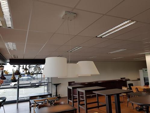 Showroommodel : Witte design lamp, Zakelijke goederen, Horeca | Overige, Ophalen of Verzenden