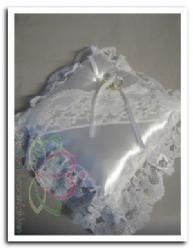 Kussen Trouwring kussen 20*20 cm. Wit Kussen Trouwrin, Huis en Inrichting, Woonaccessoires | Kunstplanten en Kunstbloemen, Nieuw