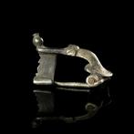 Oud-Romeins Zilver Kuitbeen type knie