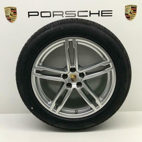 Porsche Macan ORIGINELE 19inch Turbo met winterbanden (NO), Auto-onderdelen, Banden en Velgen, 19 inch, Winterbanden, 255 mm, Personenwagen